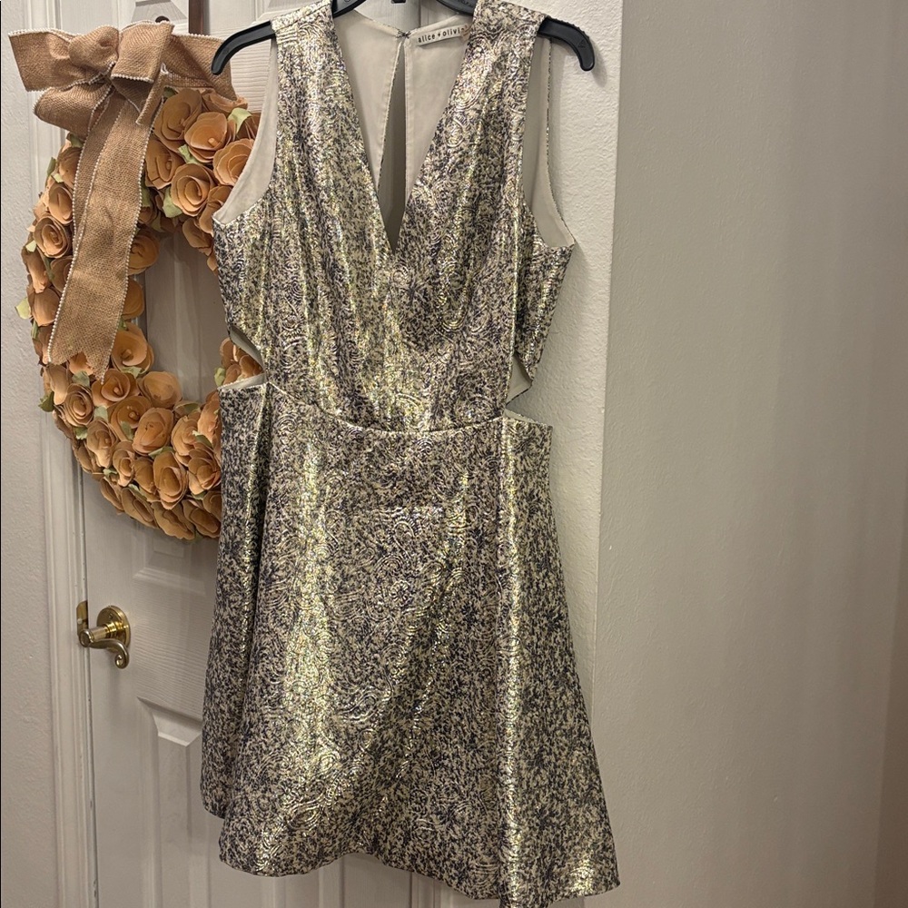 Alice + Olivia Varita Side Cutout Party Dress